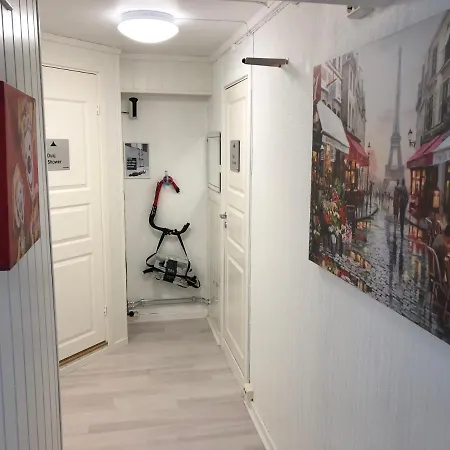 Vinstra Hostel אכסניה וינסטרה