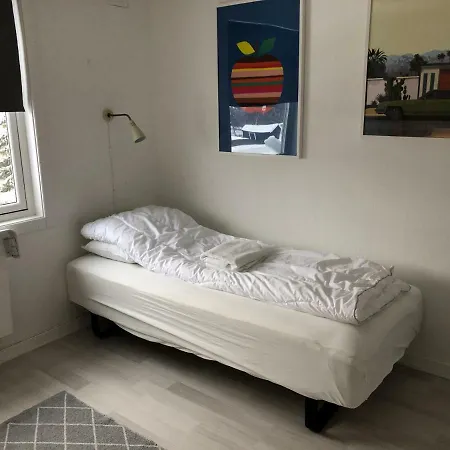 אכסניה Vinstra Hostel