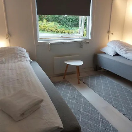 Vandrarhem Vinstra Hostel *