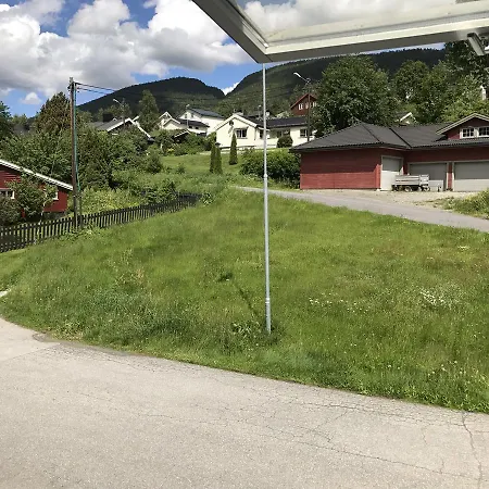 Vinstra Hostel Vandrarhem *